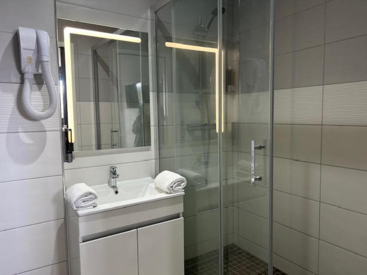 Val Hotel Montbeliard Sud Valentigney Экстерьер фото